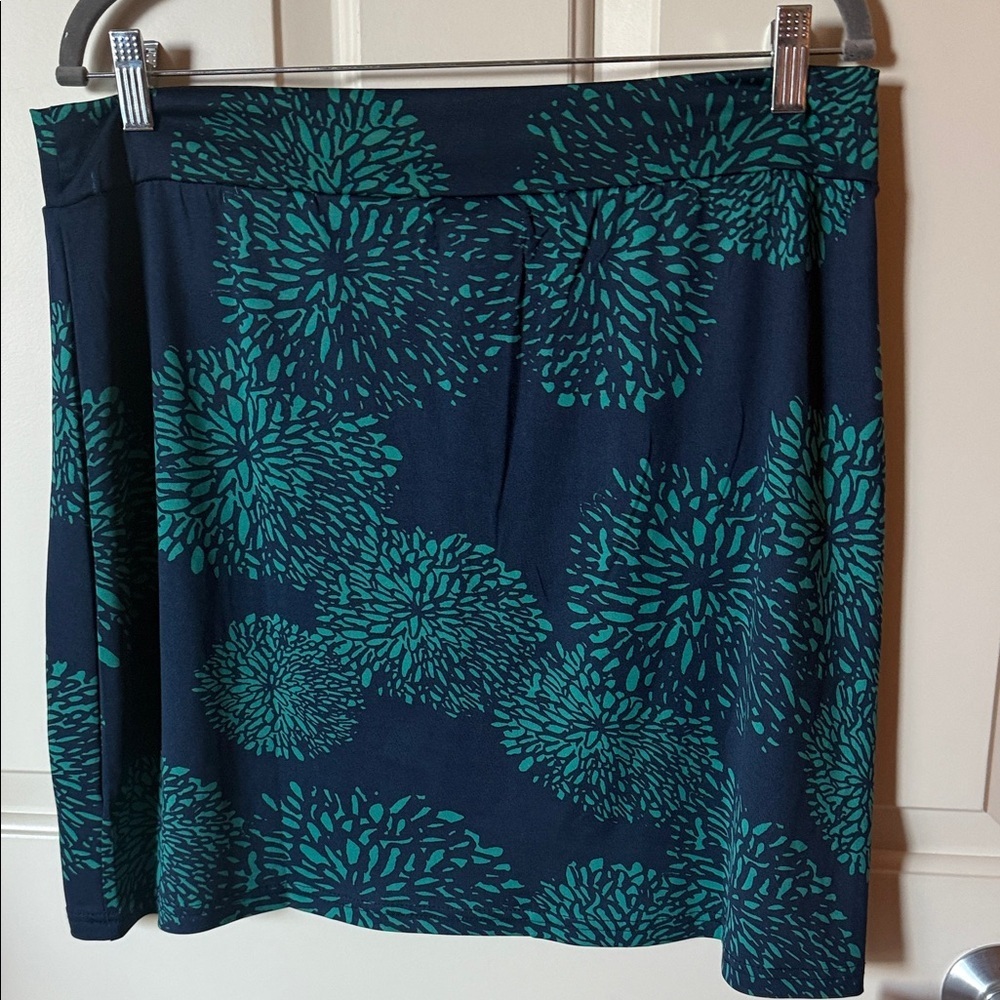 Buckhead Betties NWT Floral Patterned Skirt - Blue and Green $15 - Picture 4 of 8